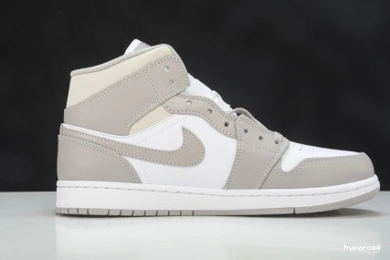 Hyperoad Jordan Mid Air Grey” “College 1 0926